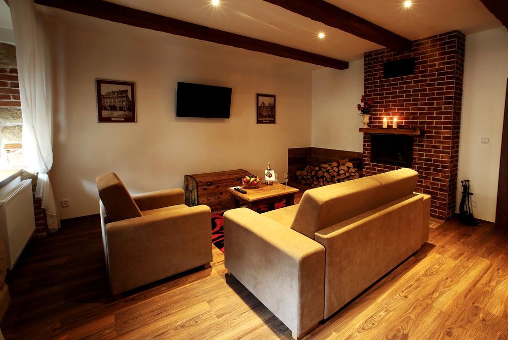 פלזן Apartments & Suites Zluta Hruska מראה חיצוני תמונה
