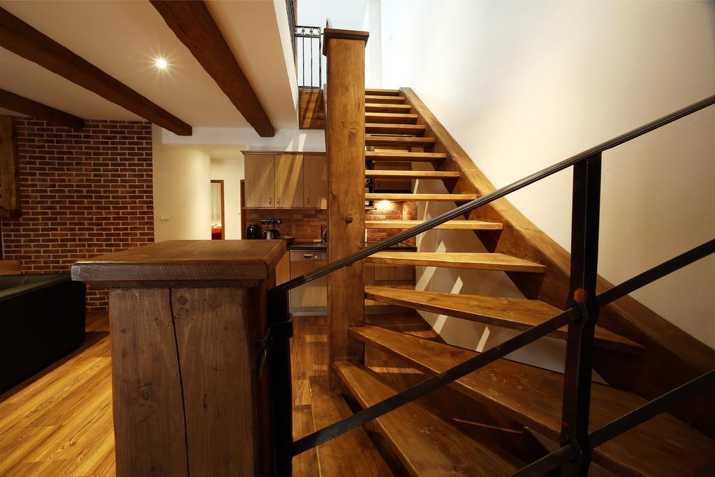 פלזן Apartments & Suites Zluta Hruska מראה חיצוני תמונה
